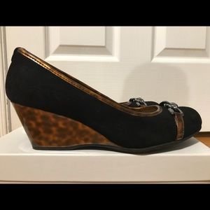 Ladies shoes